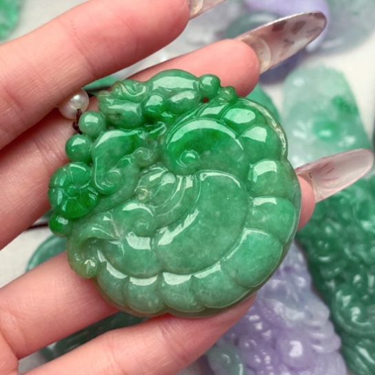翡翠吊坠(不含链)未镶嵌