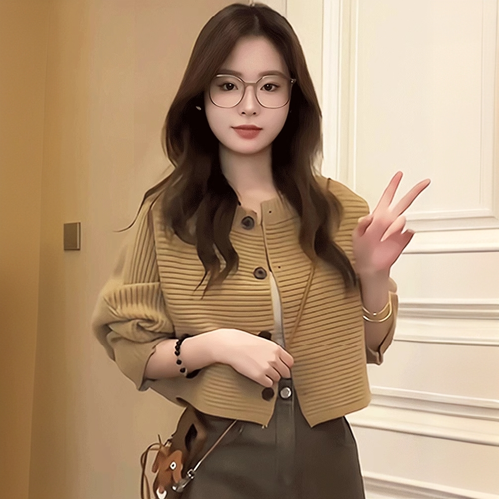 春秋女装小香风短款外搭针织开衫毛衣外套女2025新款针织长袖上衣