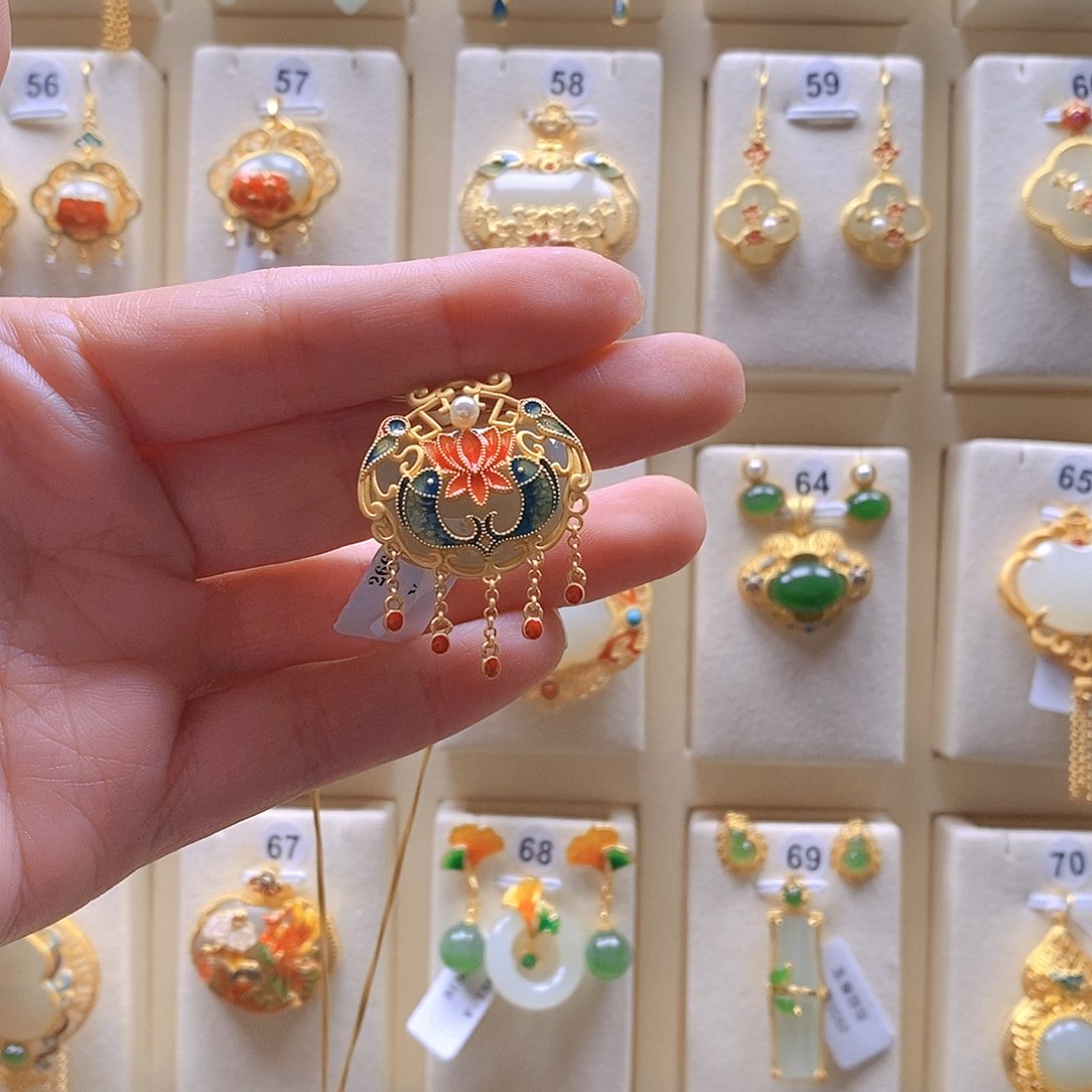 和田玉颈饰银S925镶嵌