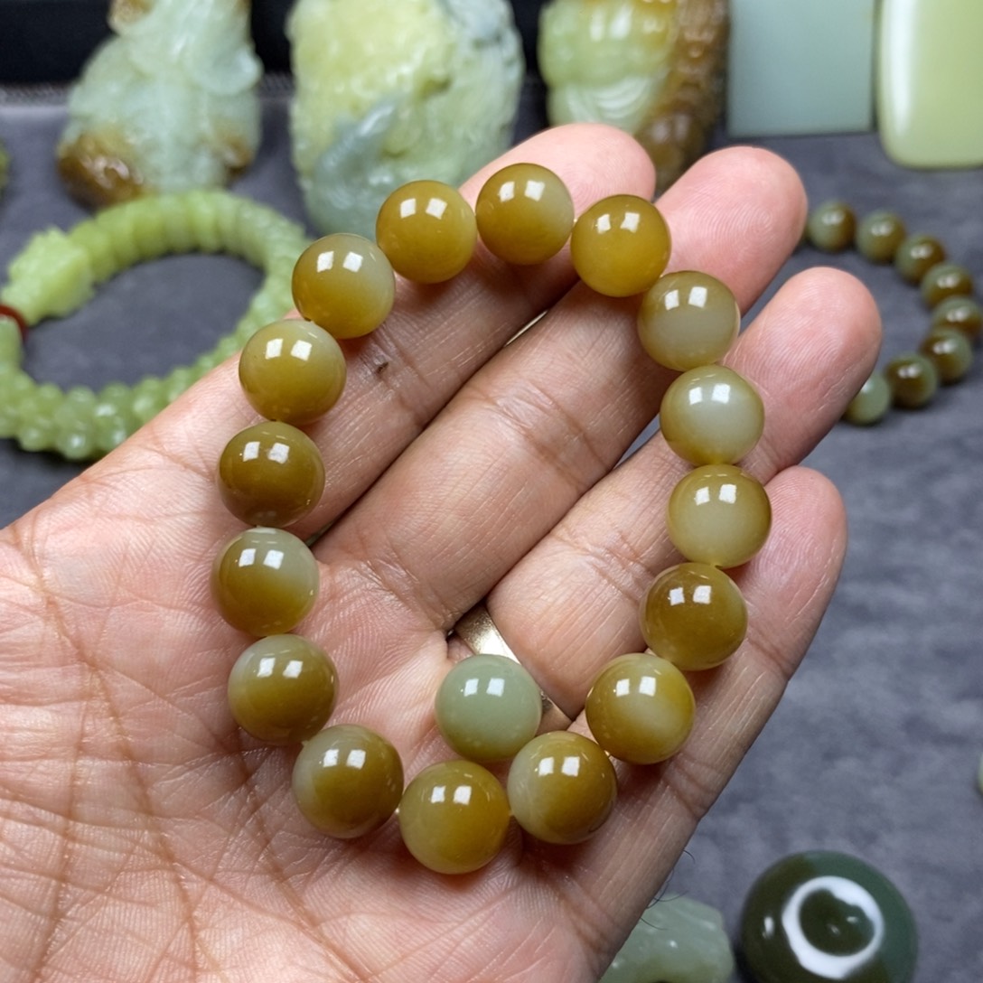 海***空和田玉未镶嵌手串