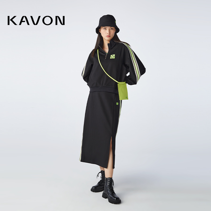 【晨粉专享价】个性撞色线连立领拉链笑脸章宽松卫衣KM1S300HS