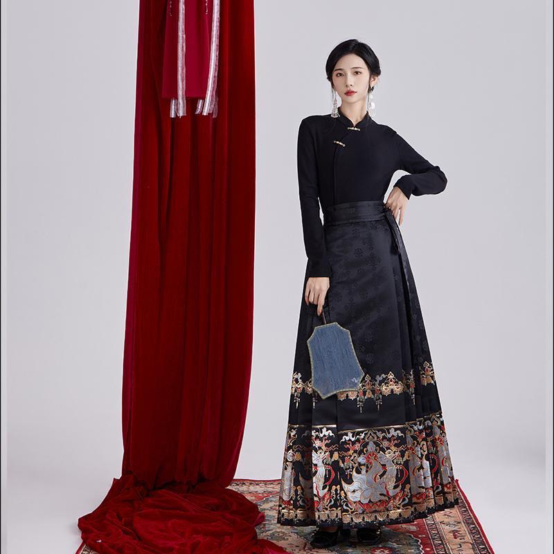 九尾狐妆花马面裙明制高端织金汉服新款四季款短裙