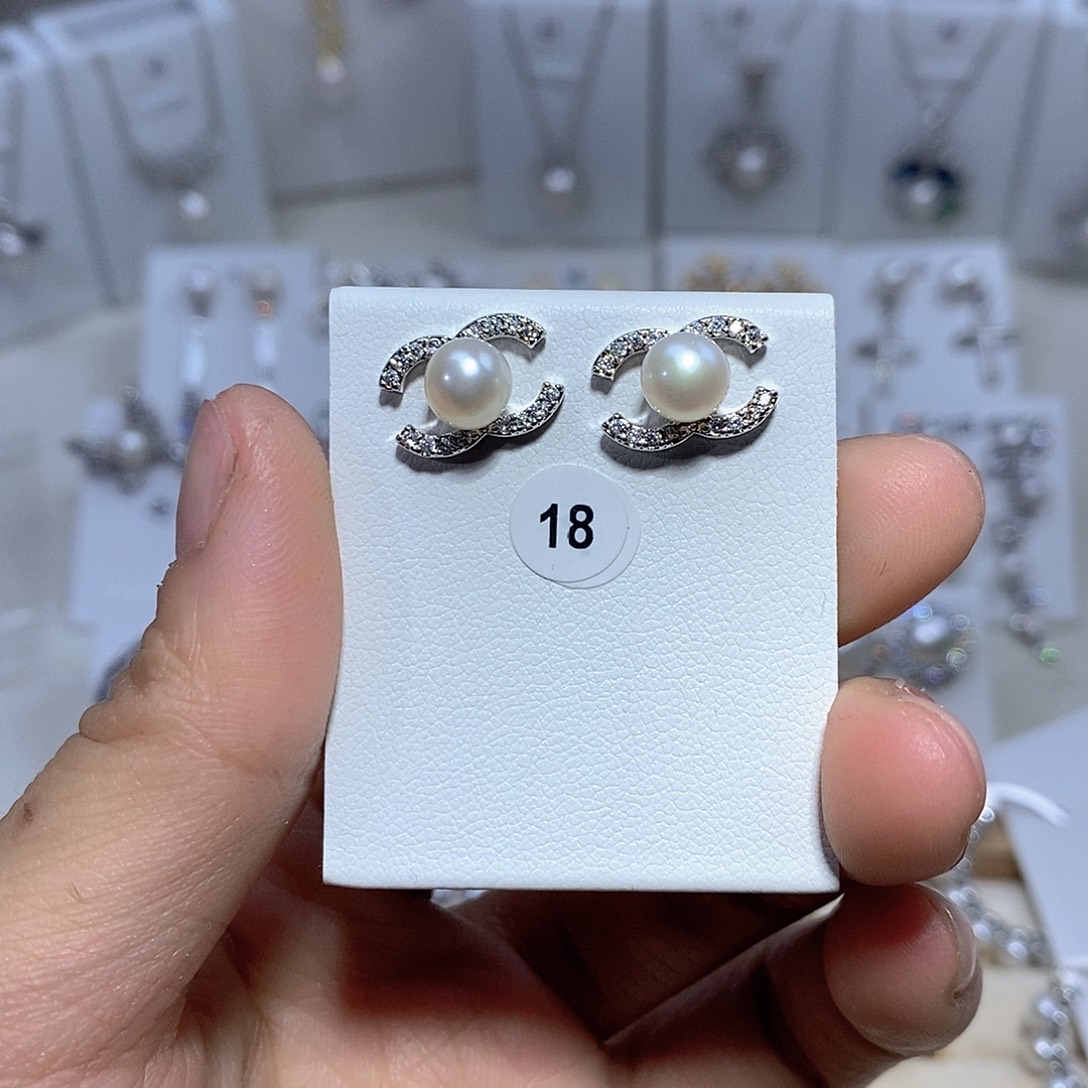 耳饰淡水珍珠未镶嵌