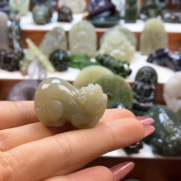 和田玉颈饰未镶嵌周*