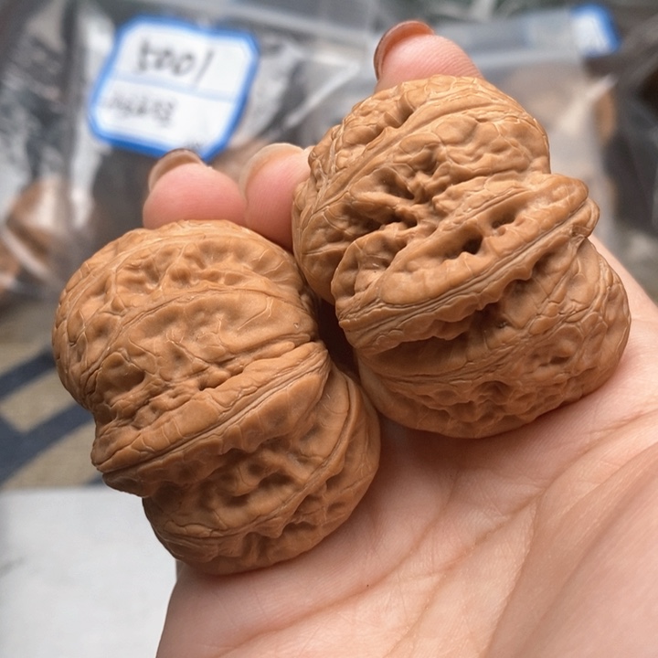 猴头核桃吊坠欠*2120号全品元宝44