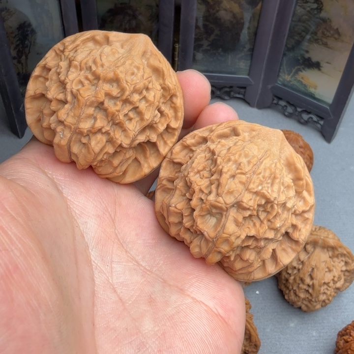 文玩核桃吊坠官帽49