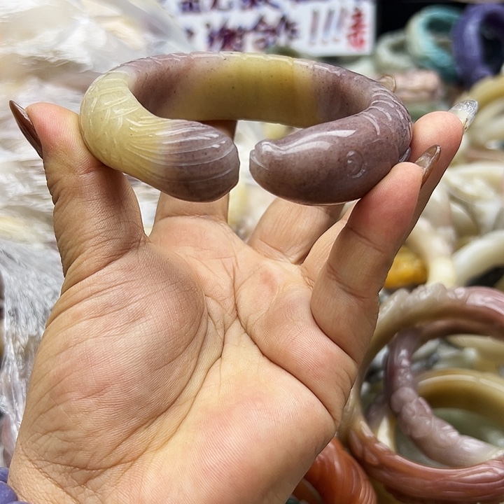 未镶嵌手镯石英岩玉清*远