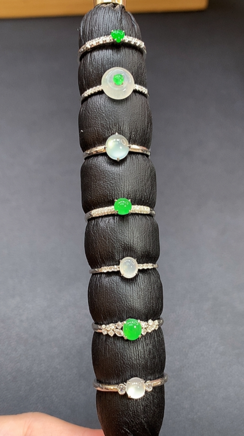 18K金精致戒指礼包-8906-多样性发其一