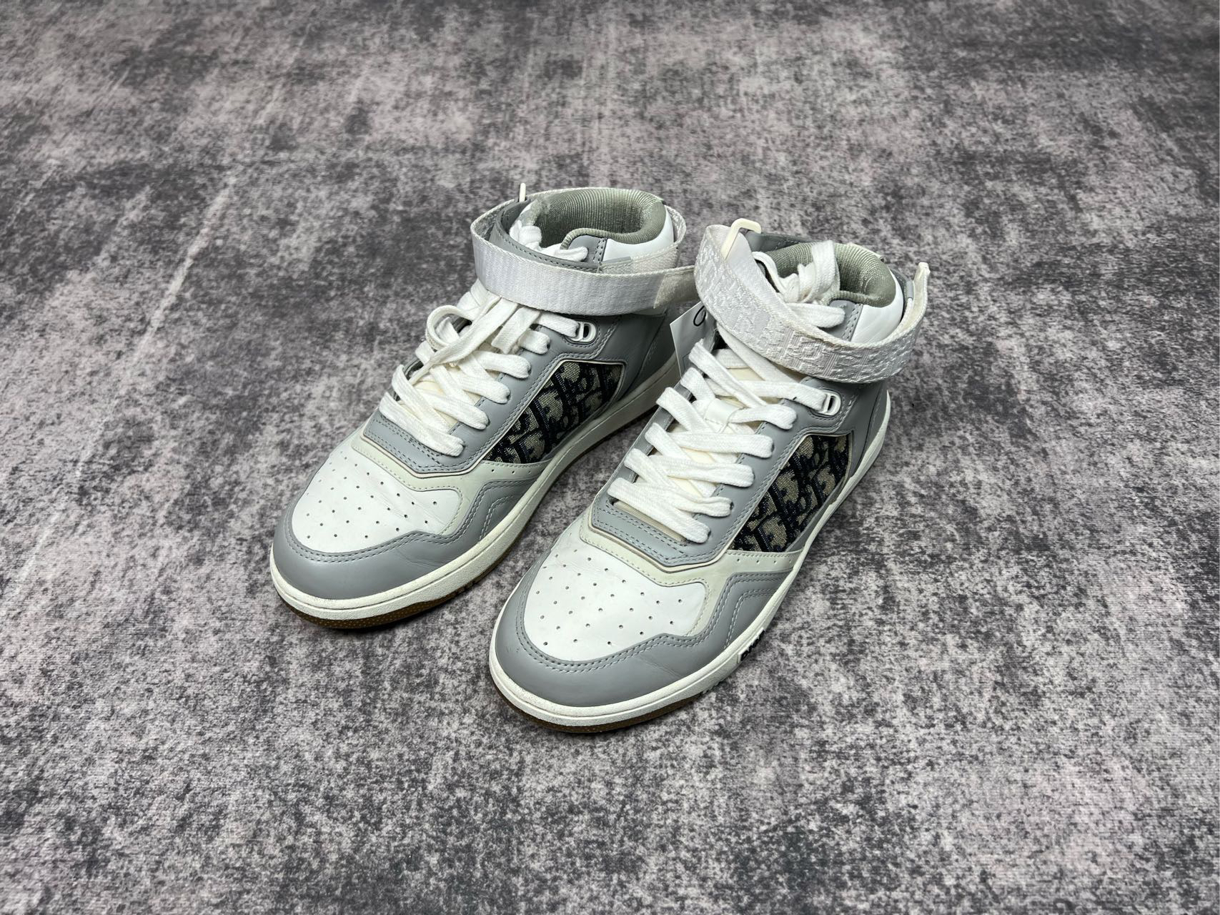 95新 DIOR/迪奥 DIOR迪奥B27老花高帮板鞋 40码 98新B11621