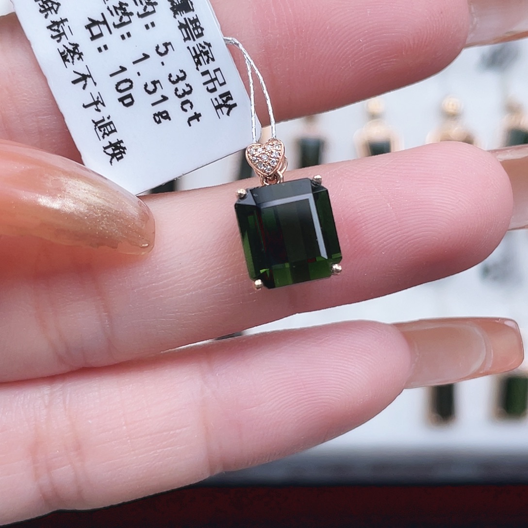 吊坠(不含链)碧玺18K金镶嵌