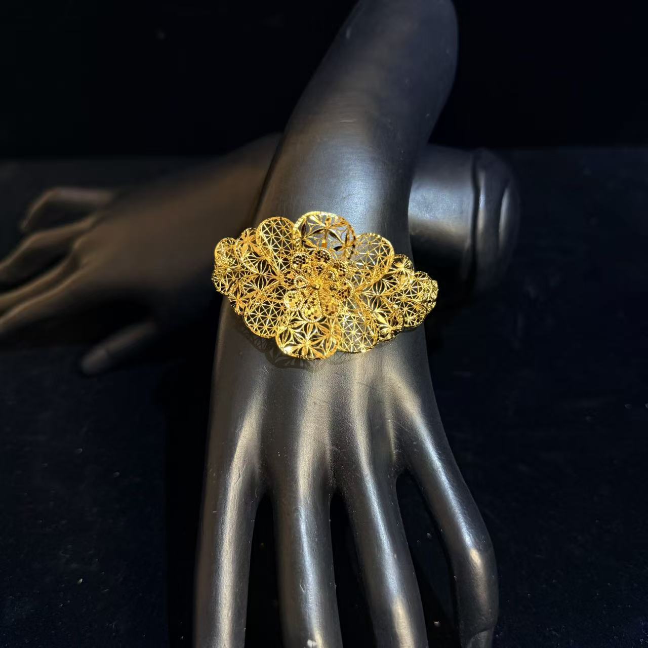 B播   足金999   17.37g   手镯