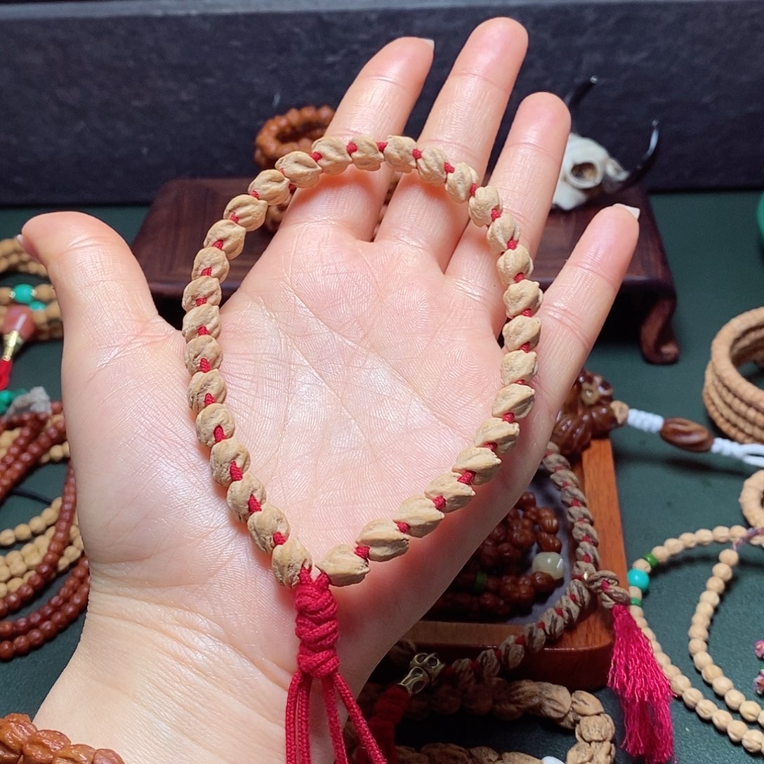 柏香籽/百香籽吊坠168.8