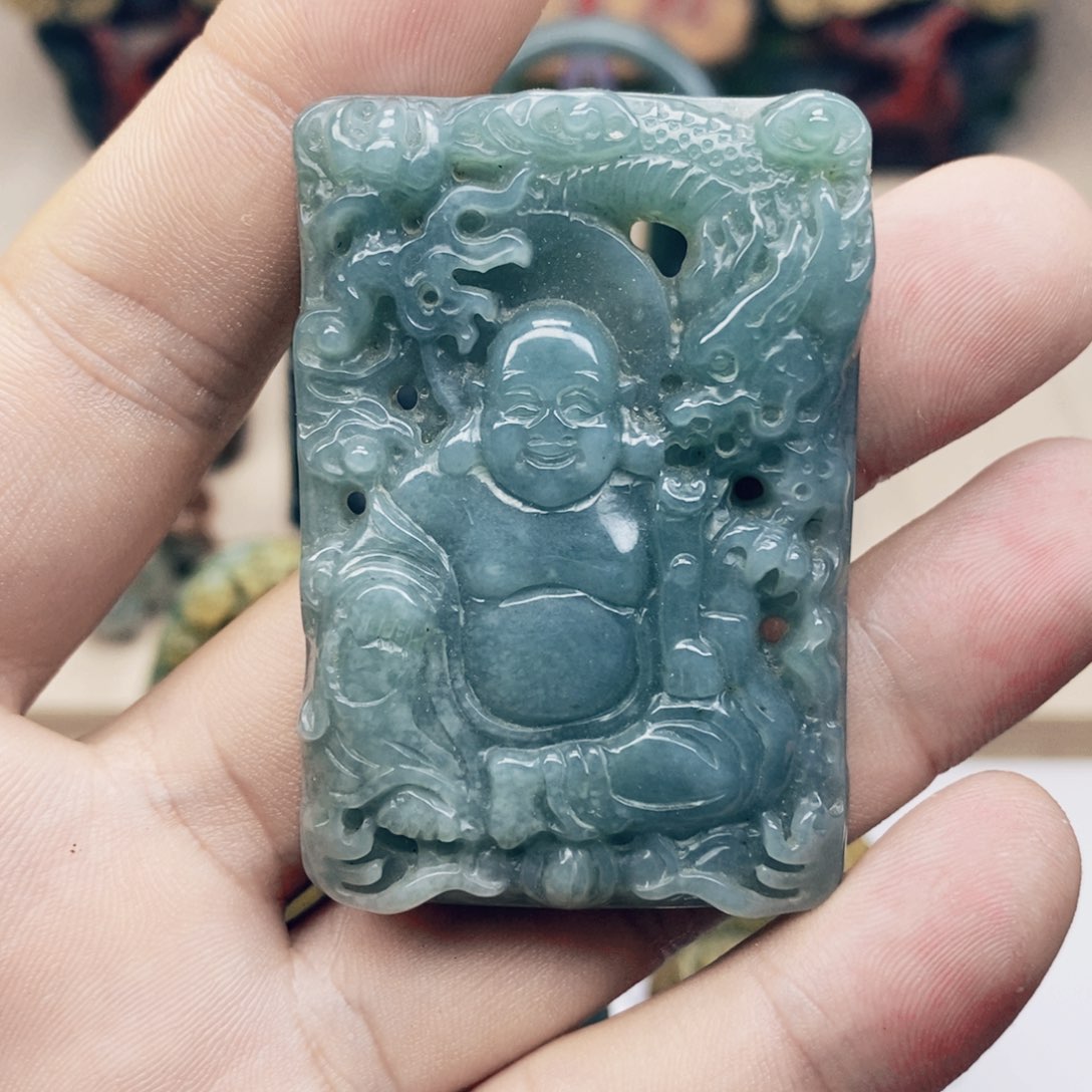 翡翠未镶嵌颈饰11111111111111