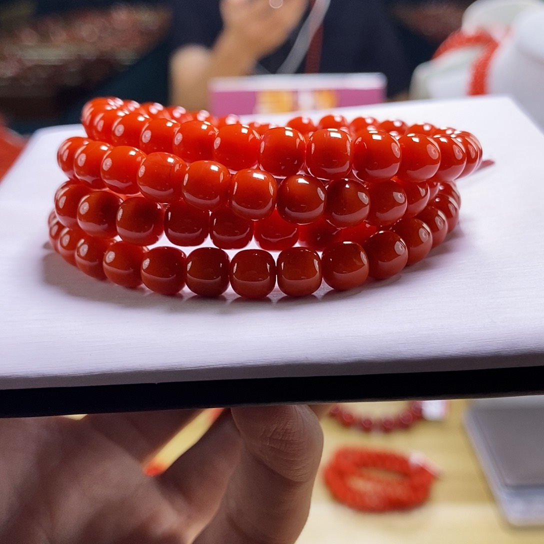 未镶嵌云端  7mm   多样性发一南红玛瑙