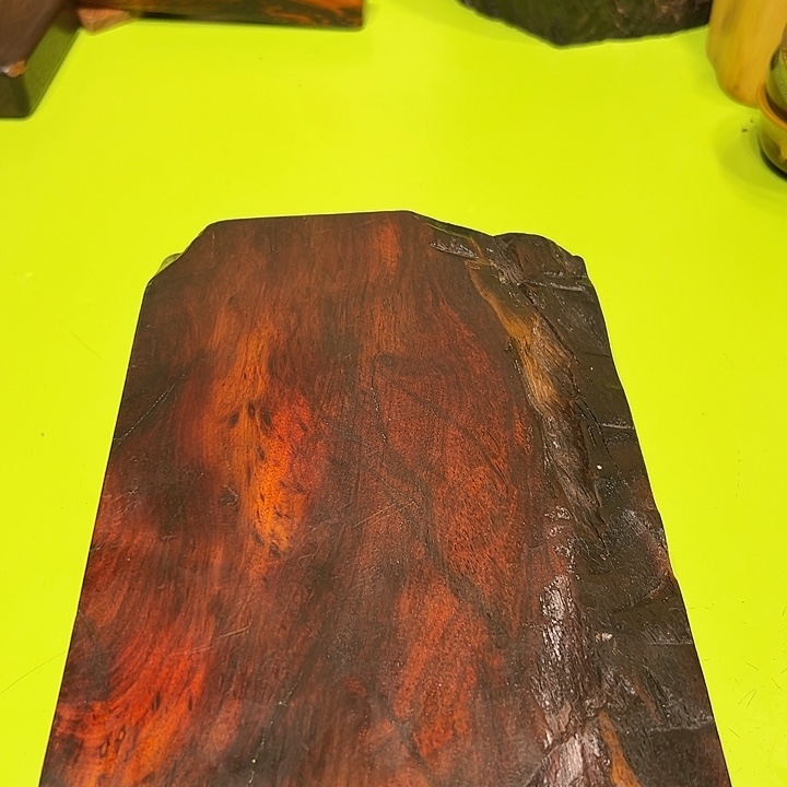 差***三紫檀木类端景台檀香