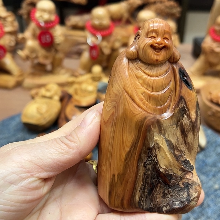 柏木太行崖柏手把摆件