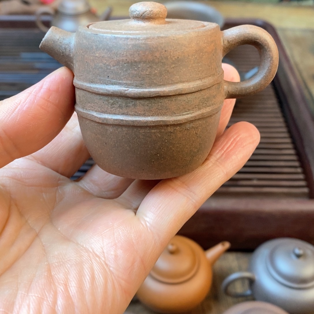 紫砂茶壶手捏巨轮容量60ccccc