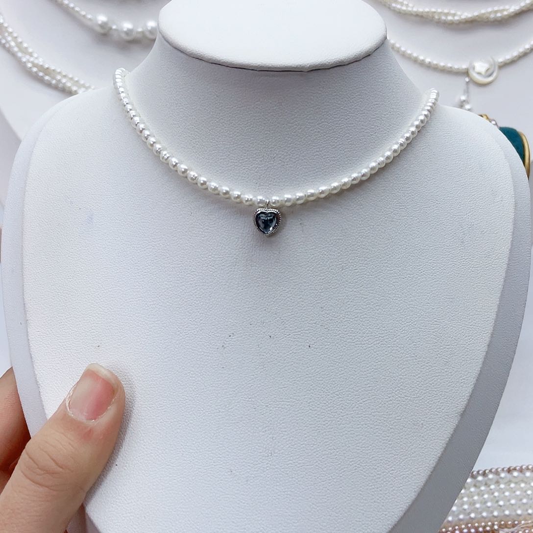 颈饰银S925镶嵌淡水珍珠