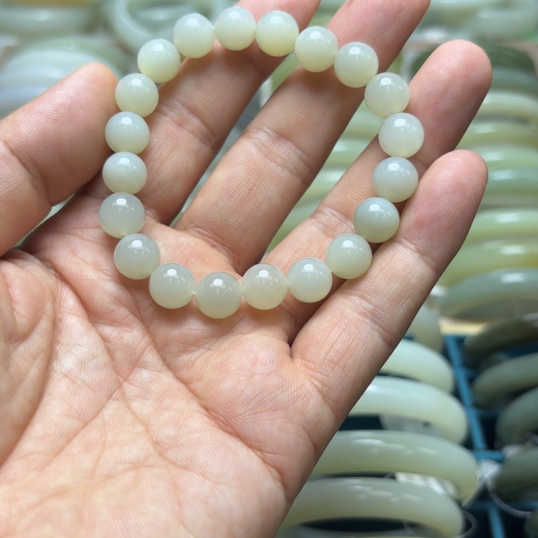 和田玉手镯未镶嵌淘****6