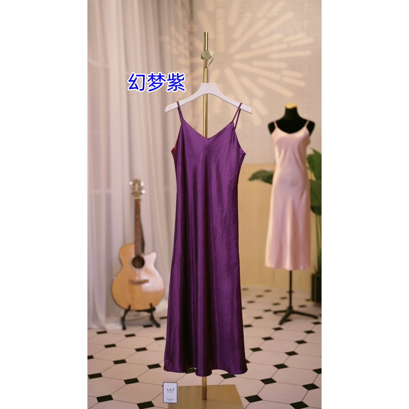 简约时尚百搭女士夏季缎面轻奢显瘦吊带连衣裙-902