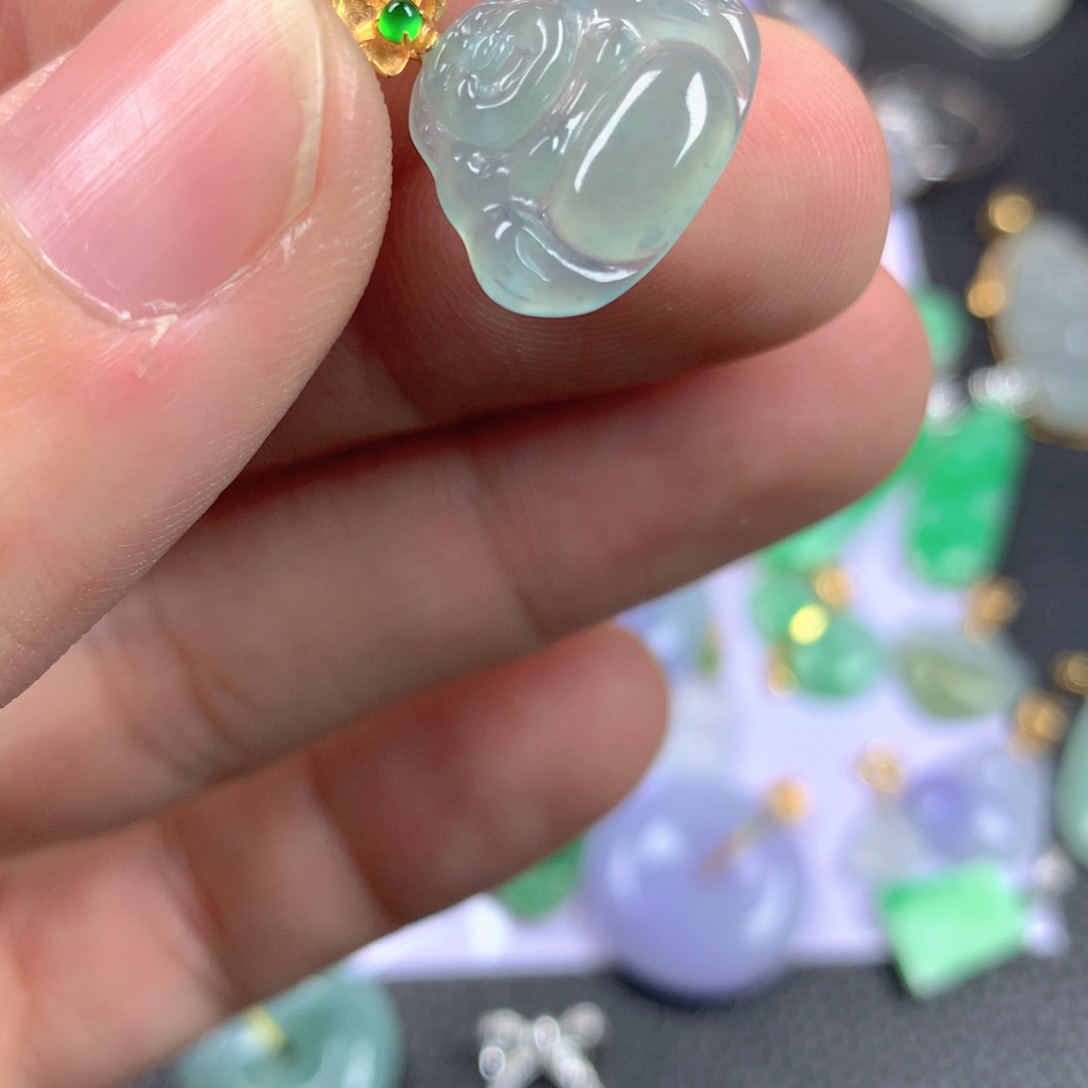【闪购商品】翡翠18K金镶嵌颈饰翡翠