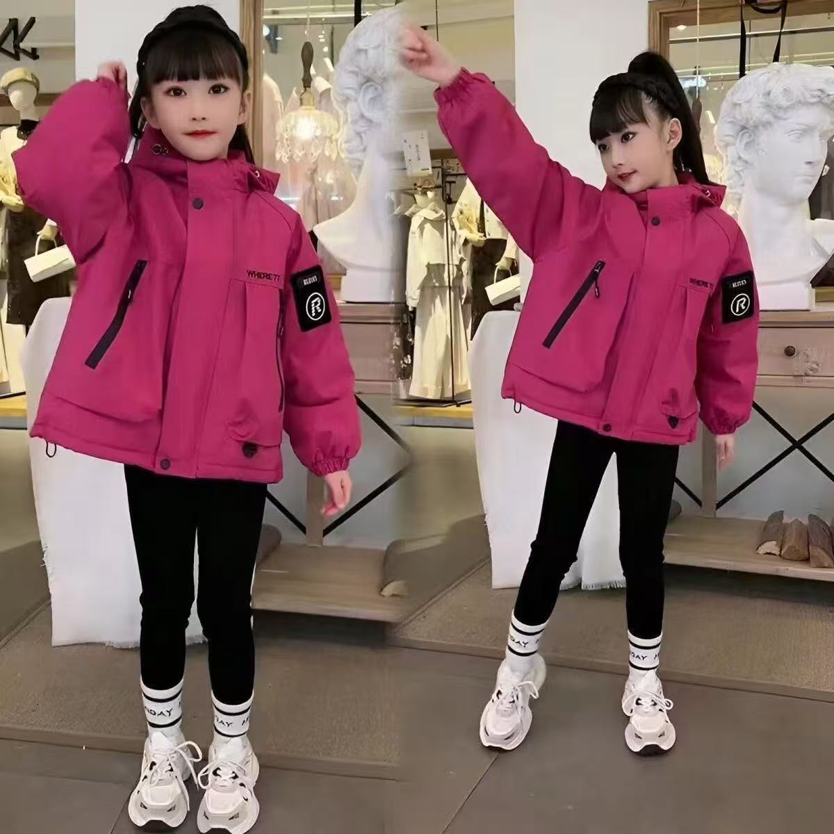 女童2025新款秋冬加棉加厚冲锋衣中大童女孩连帽宽松外套百搭棉衣