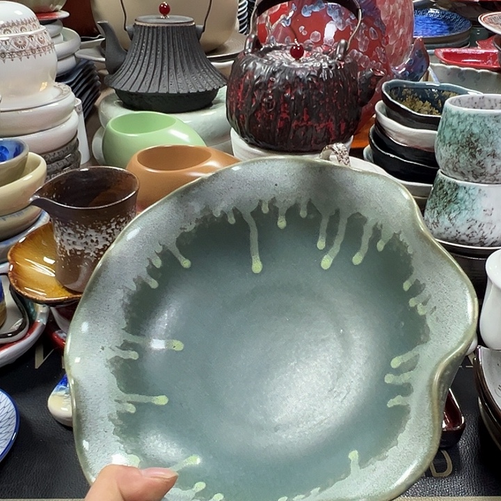 瓷片本店消费满二十包邮的