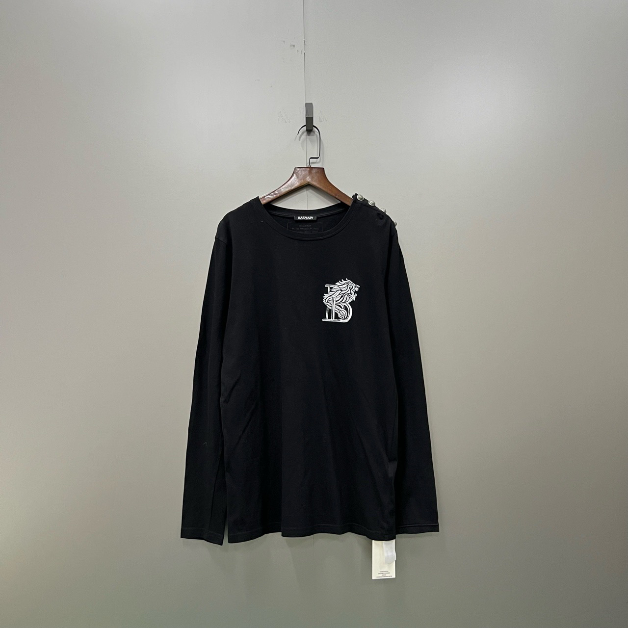 95新 Balmain/宝曼 （jp）225 黑色胸前刺绣长袖 S码