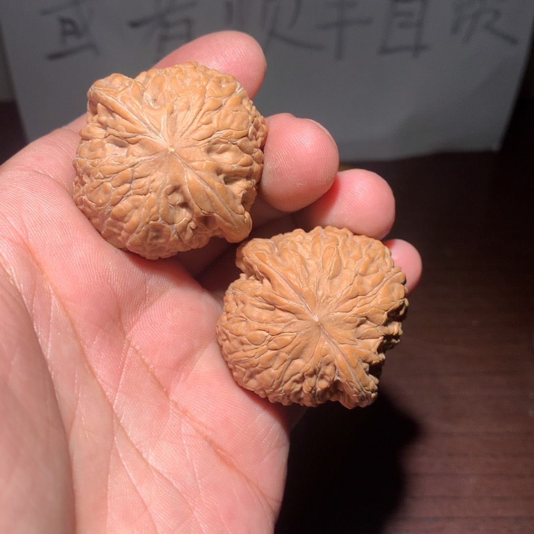 文玩核桃把件铁锤40矮