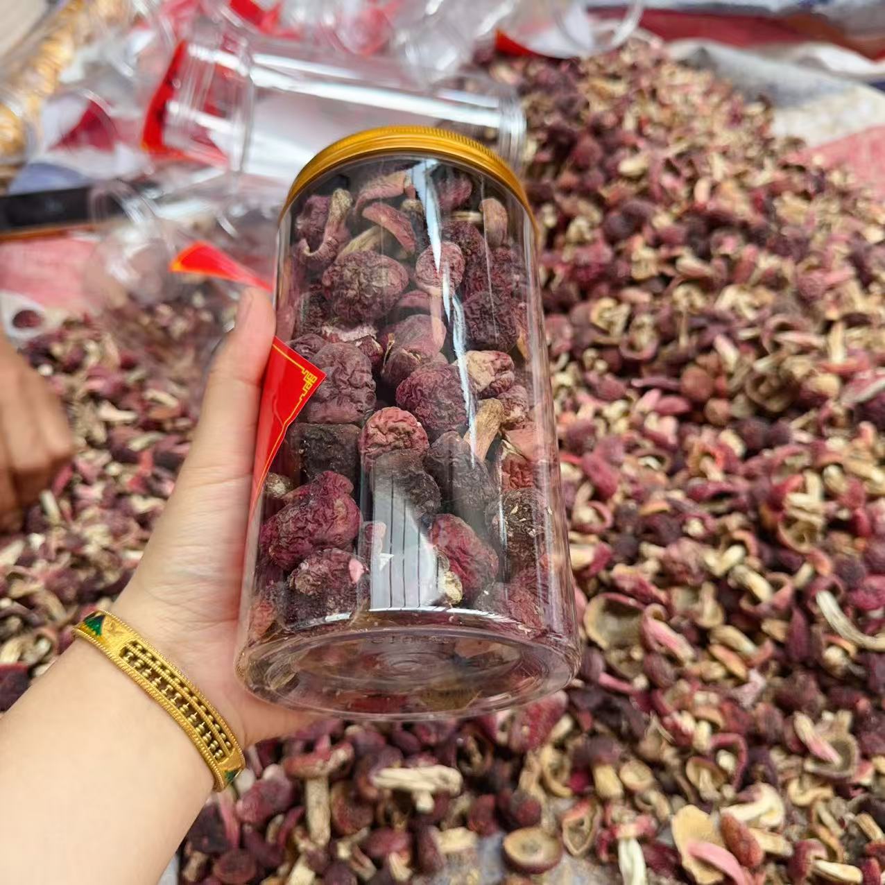 云南大菇丁 云南高山正红野生红菇