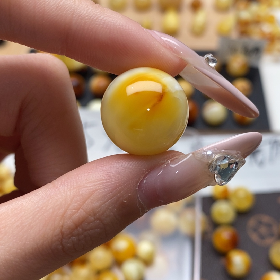 *****琥珀未镶嵌珠宝奇石蜜蜡