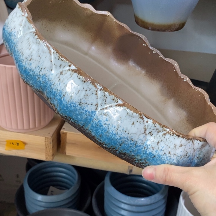 陶盆有孔 瑕疵针孔漏釉介意勿拍外口 30*19外高8