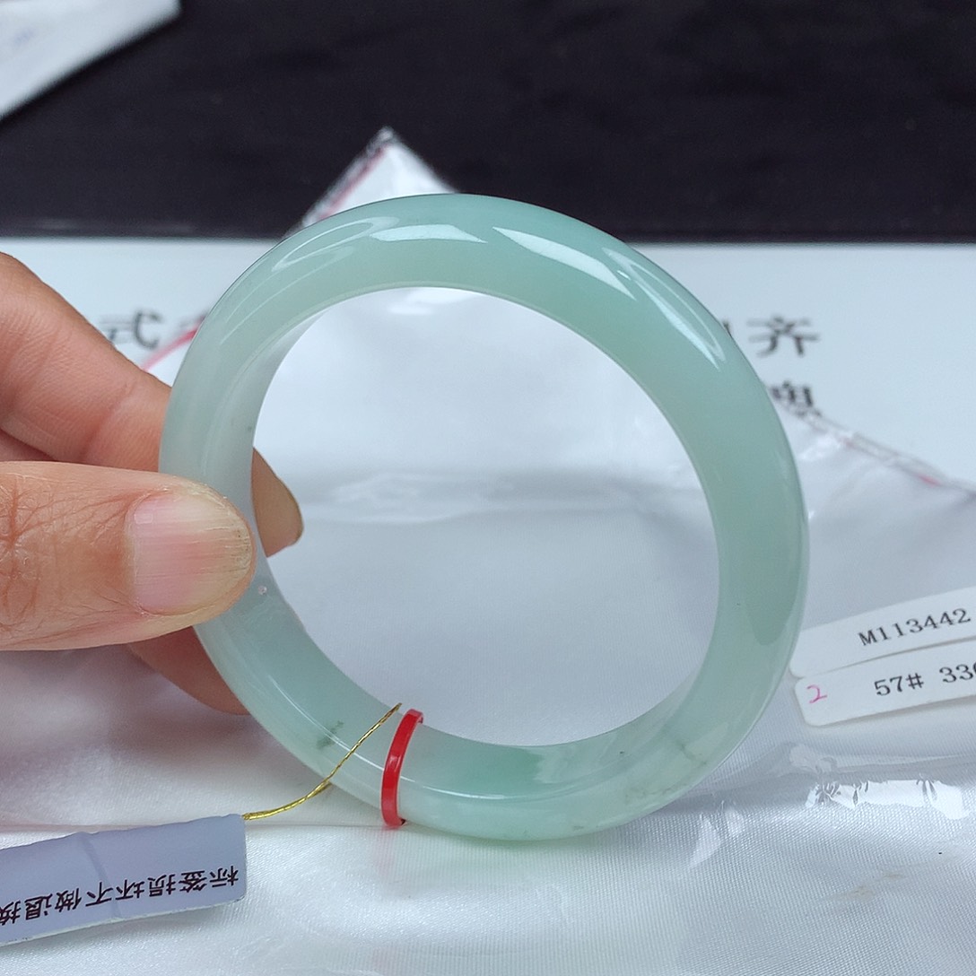 翡翠手镯未镶嵌57圈3442