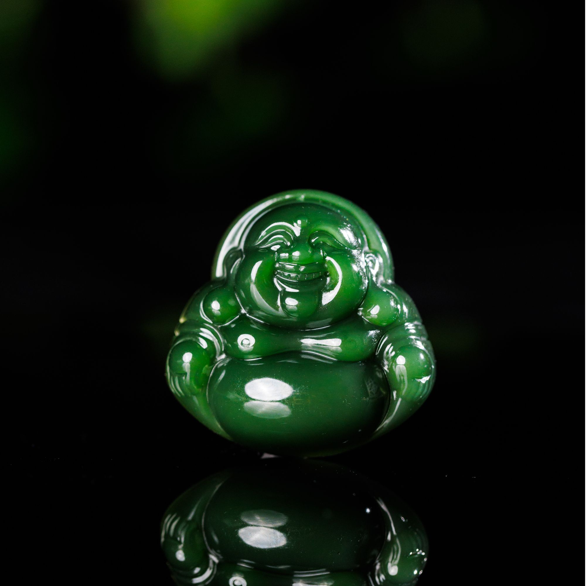 【典藏菠菜】18k金菠菜绿和田玉大肚弥勒佛吊坠D2859
