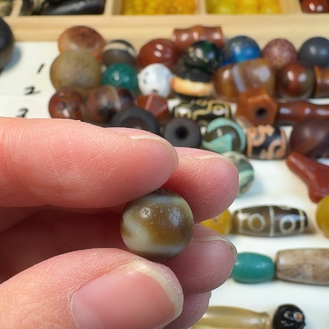 灵***龍玛瑙/玉髓未镶嵌天然玛瑙手串珠子