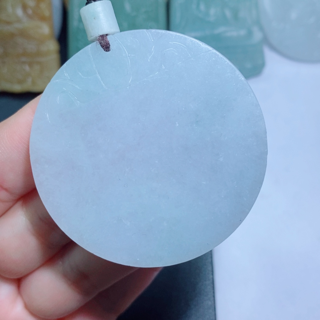 定制翡翠未镶嵌吊坠