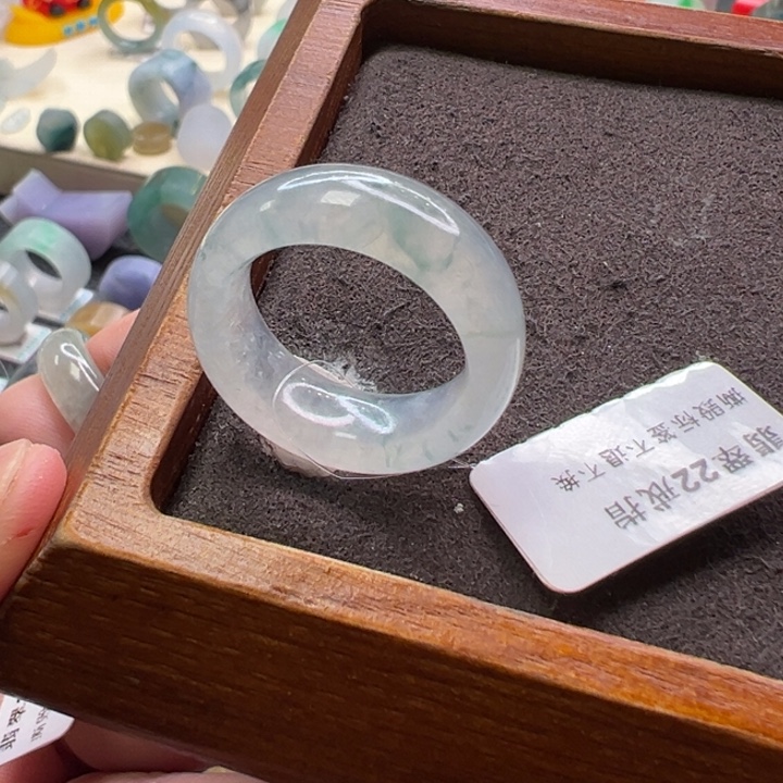 翡翠未镶嵌戒指翡翠戒指21