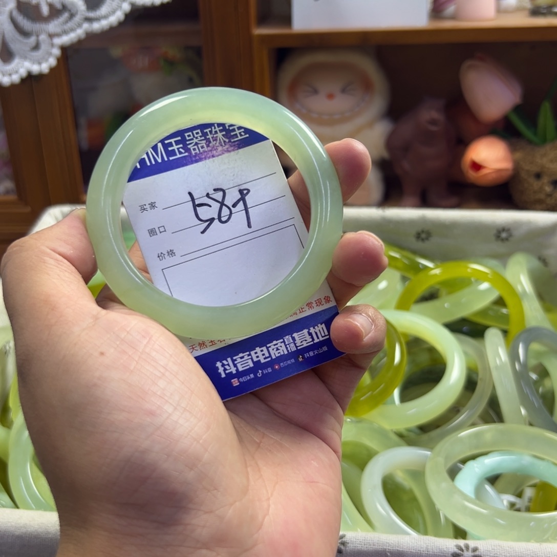 未镶嵌蛇纹石玉手镯693