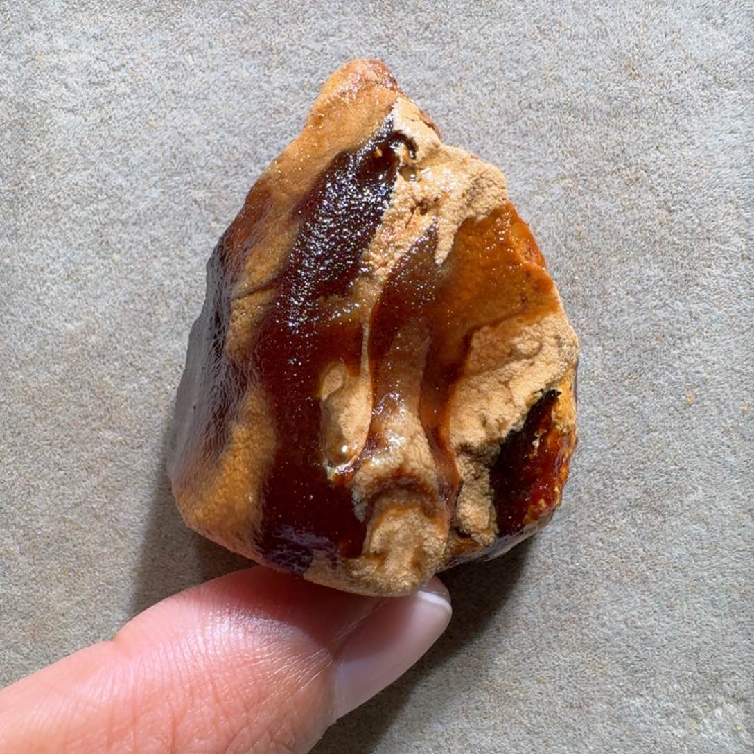 未镶嵌定制琥珀定制