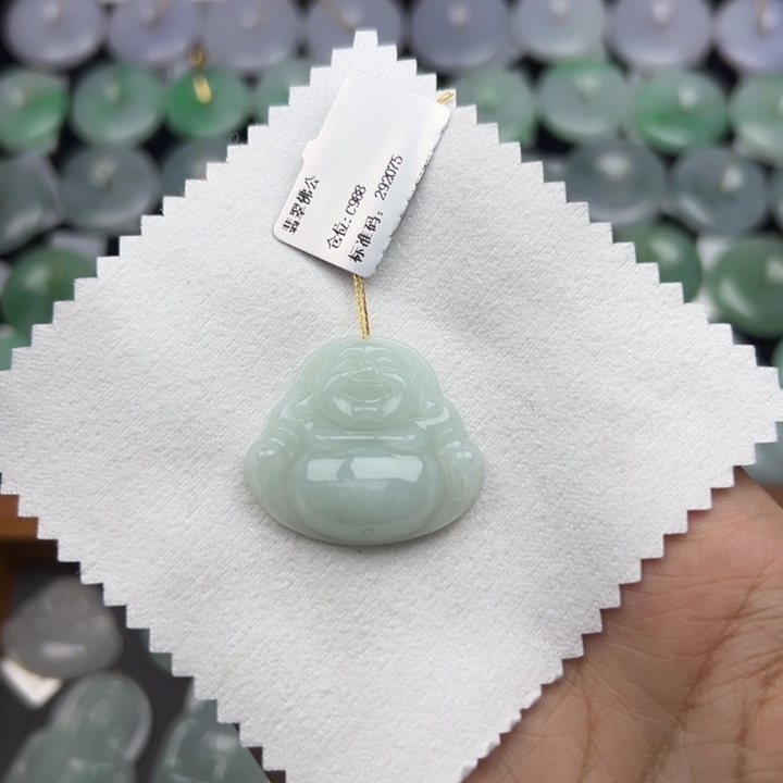 颈饰未镶嵌翡翠佛公