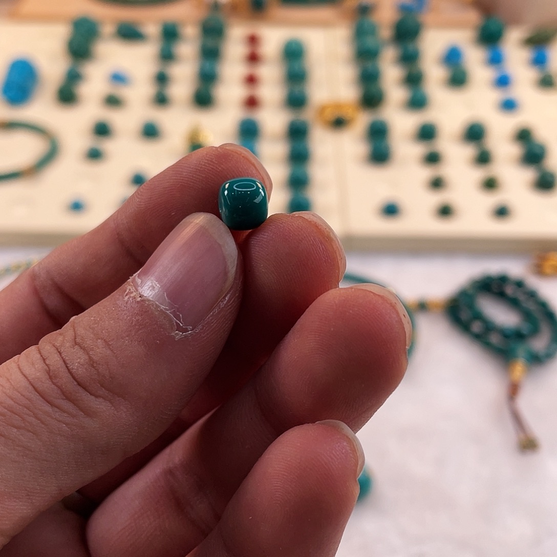 绿松石未镶嵌耳饰