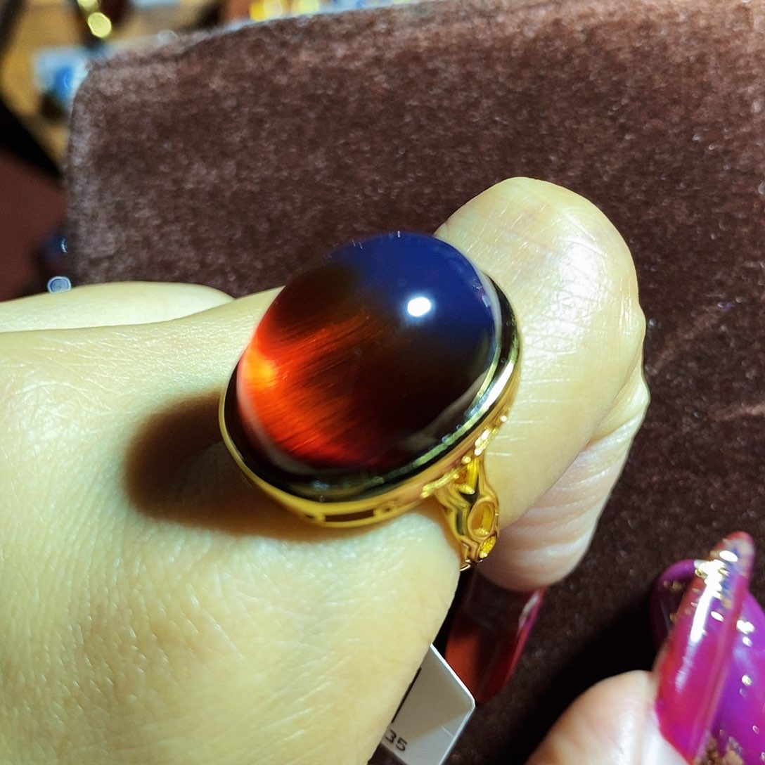 蓝珀裸石银S925镶嵌红蓝珀妖色大蛋面戒面