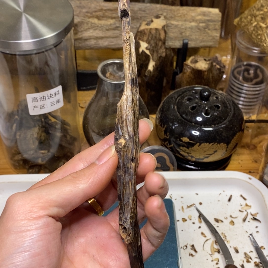 沉香高油香薰陆河10克