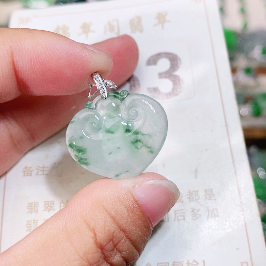 【闪购商品】未镶嵌挂件翡翠裸石