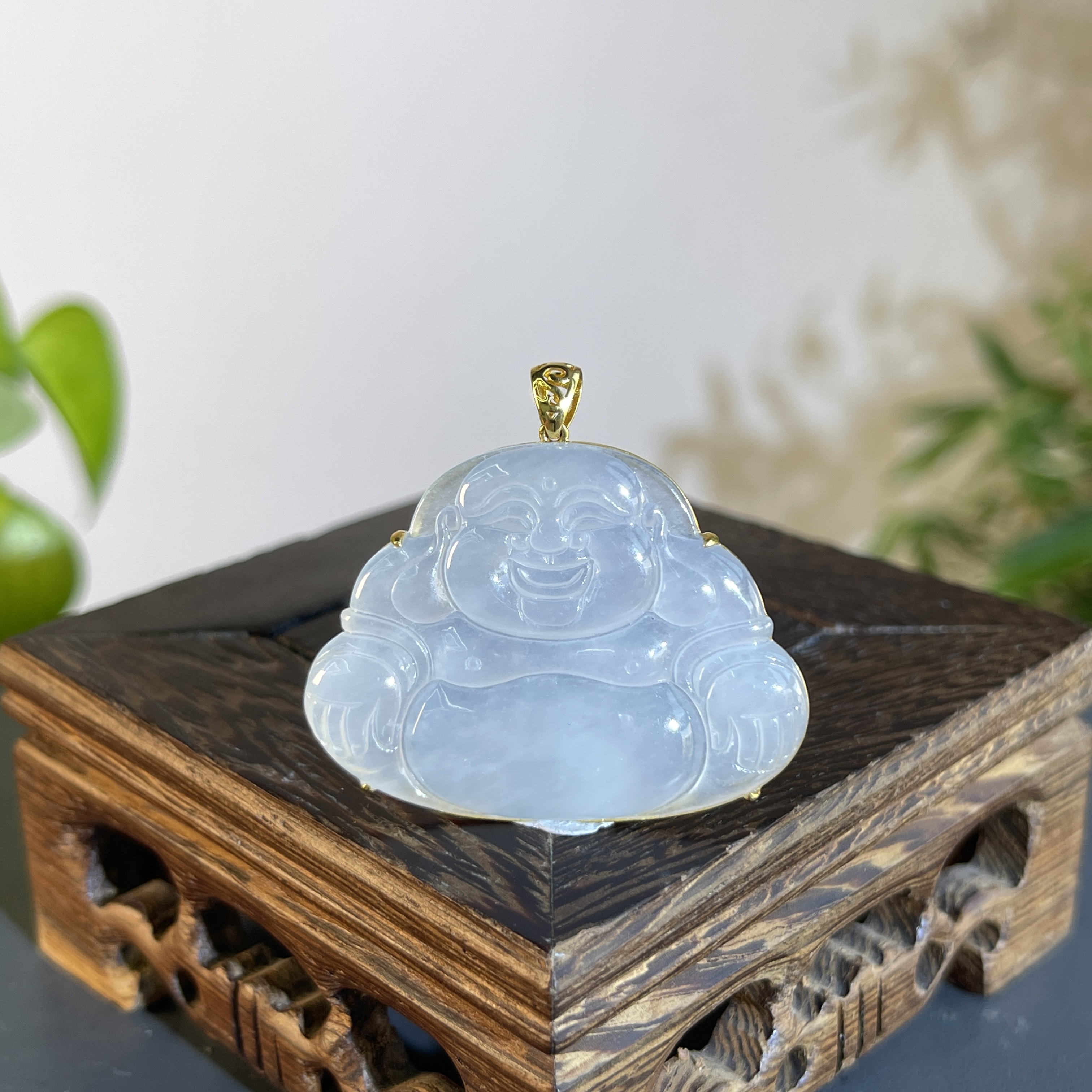 JXW13-124 天然缅甸A货翡翠 18K金扣佛公