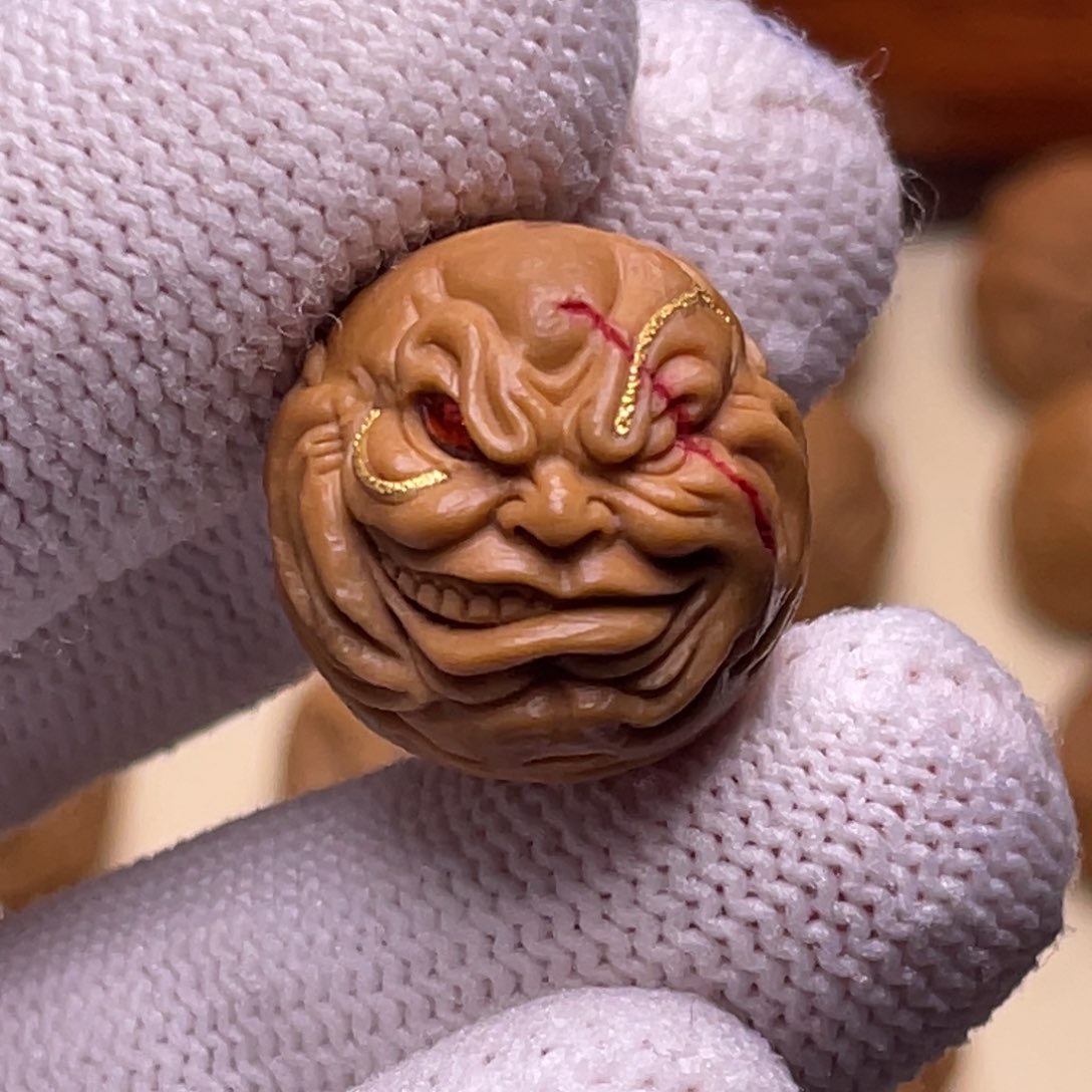 猴头核桃吊坠巨**塞拽爷➕通体银管