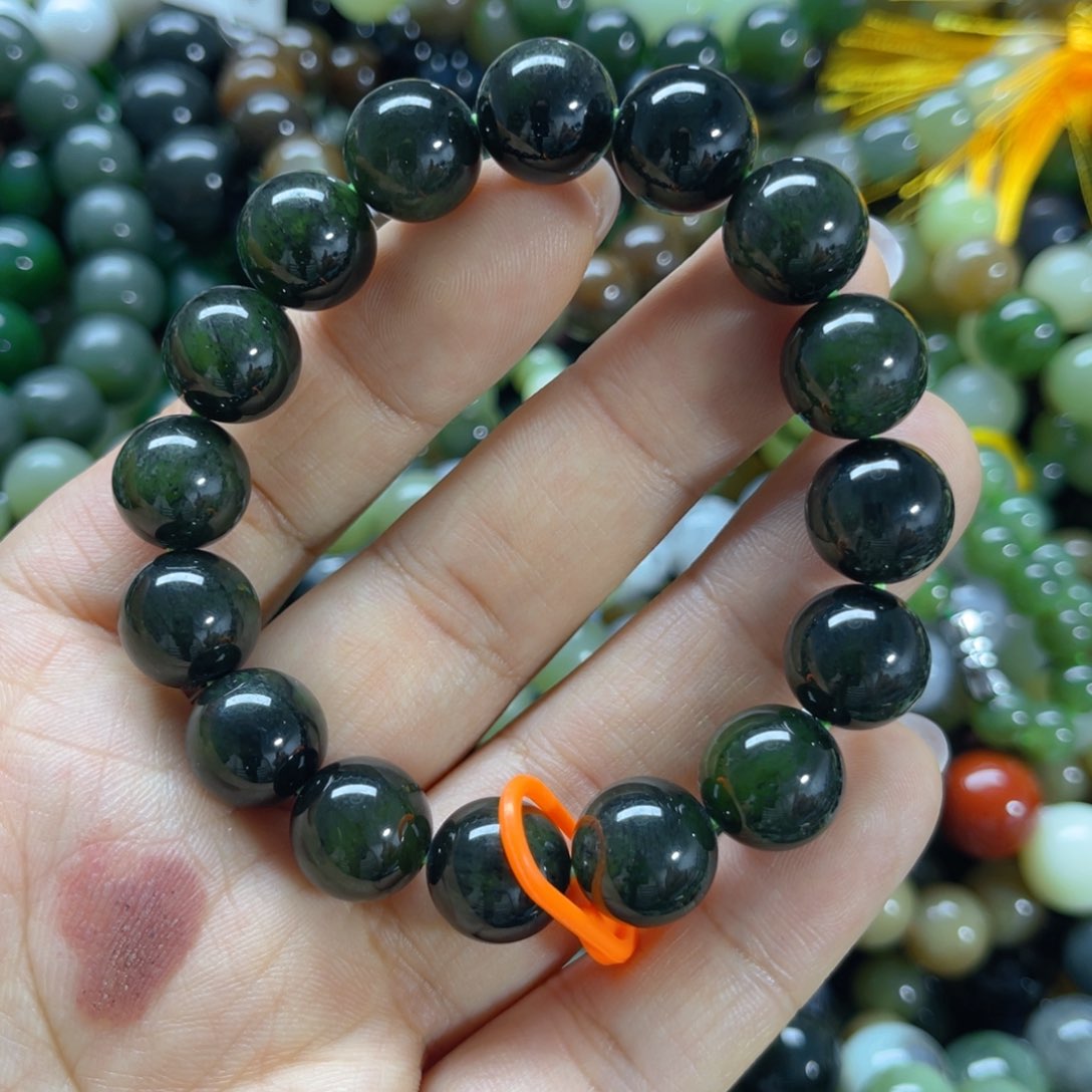 手链未镶嵌和田玉