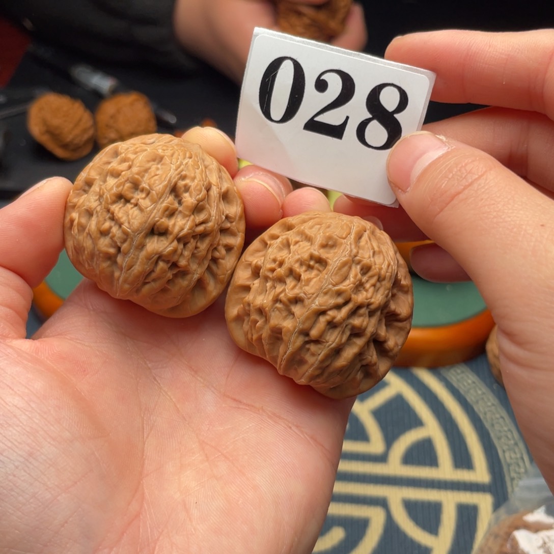 桃核吊坠f***t41高庄铁锤～