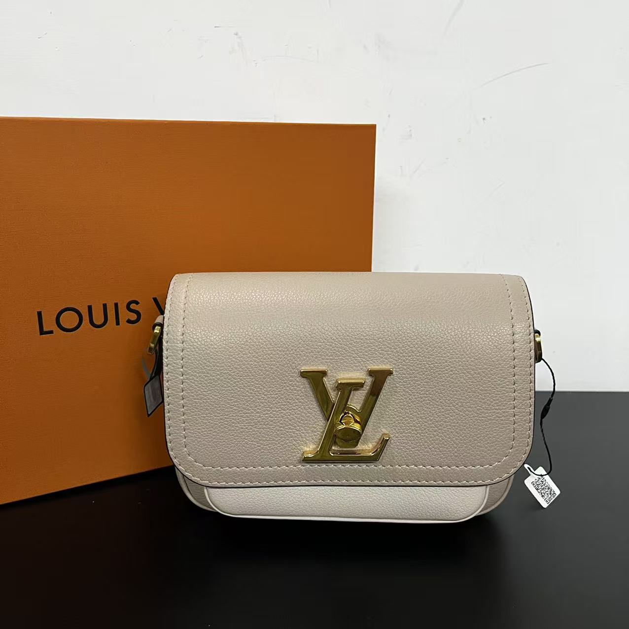95新 LouisVuitton/路易威登 /曼曼/单肩包/jm25122508rb
