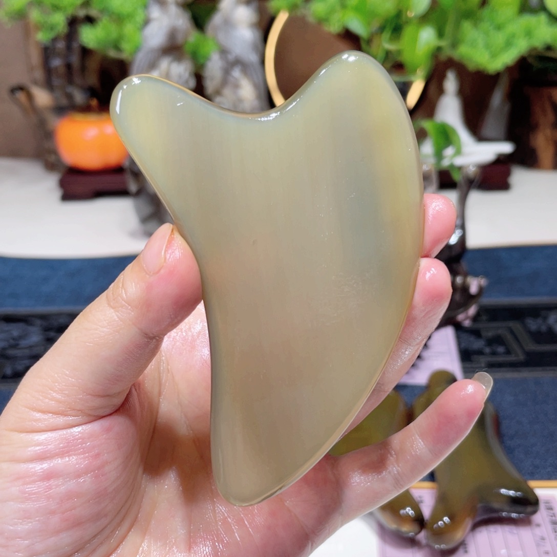 白水牛角爱心单板